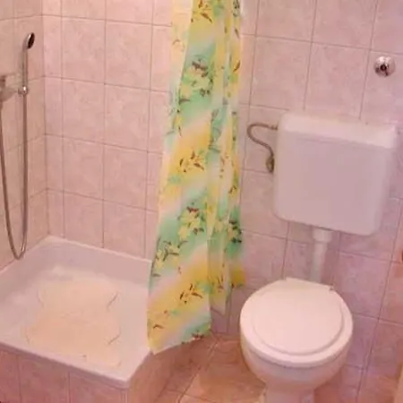 Sunara Mit Terrasse Und Kinderpool By Interhome Сasa de vacaciones Rogoznica (Sibenik-Knin)